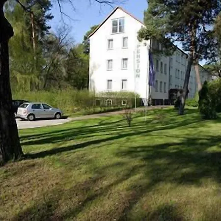 Sperlingshof 2* Dallgow-Doeberitz